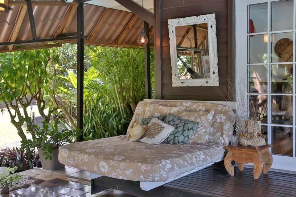 Fare Haurevaiti Moorea Paopao Buitenkant foto