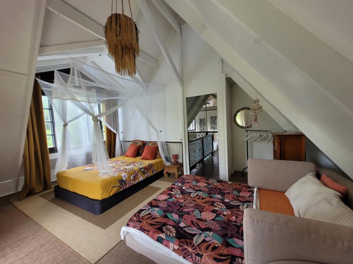 Fare Haurevaiti Moorea Paopao Buitenkant foto
