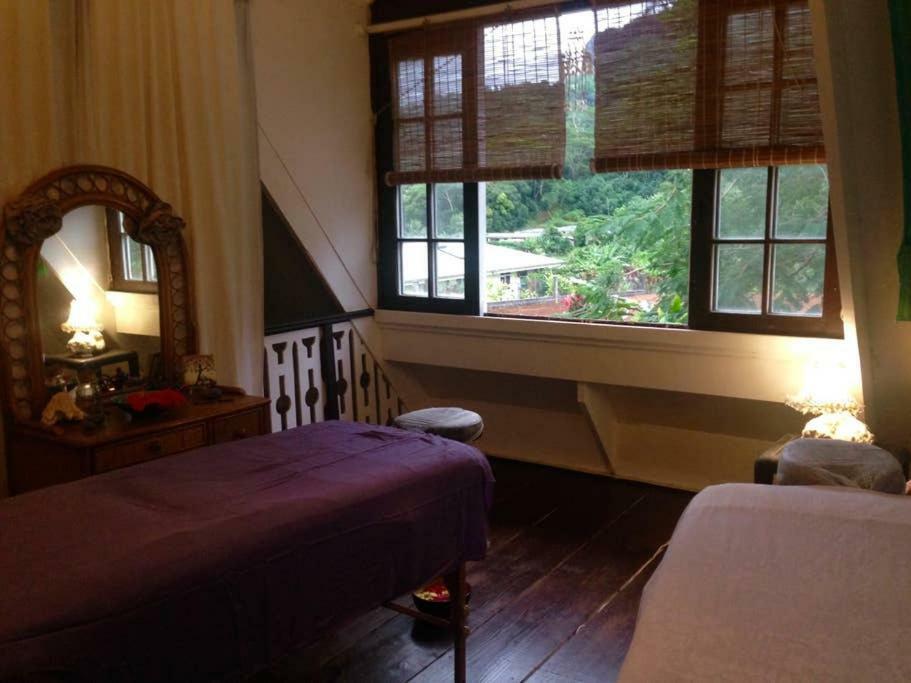 Fare Haurevaiti Moorea Paopao Buitenkant foto